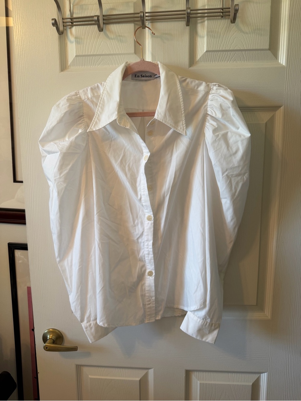 En Saison White Puff Sleeve Button-Front Top